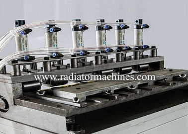 kaufen Maximale 500mm breite Aluminiumflossen-Presse-Maschine, die gewellte Flosse mit 80 SPM lärmarm stempelt Online-Herstellung