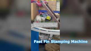 Hocheffiziente Ölkühler-Aluminiumlamellen-Stanzmaschine | Präzisionsausrüstung zur Herstellung von Flossen